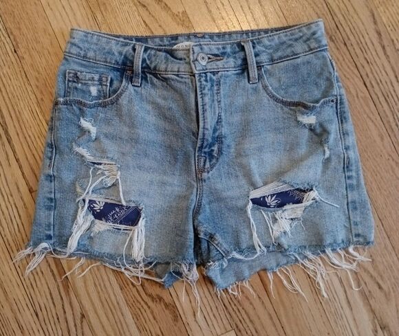 Old Navy Pants - Old Navy Shorts High Rise Secret Slim Pockets Women's Size 0 Ripped Patchwork